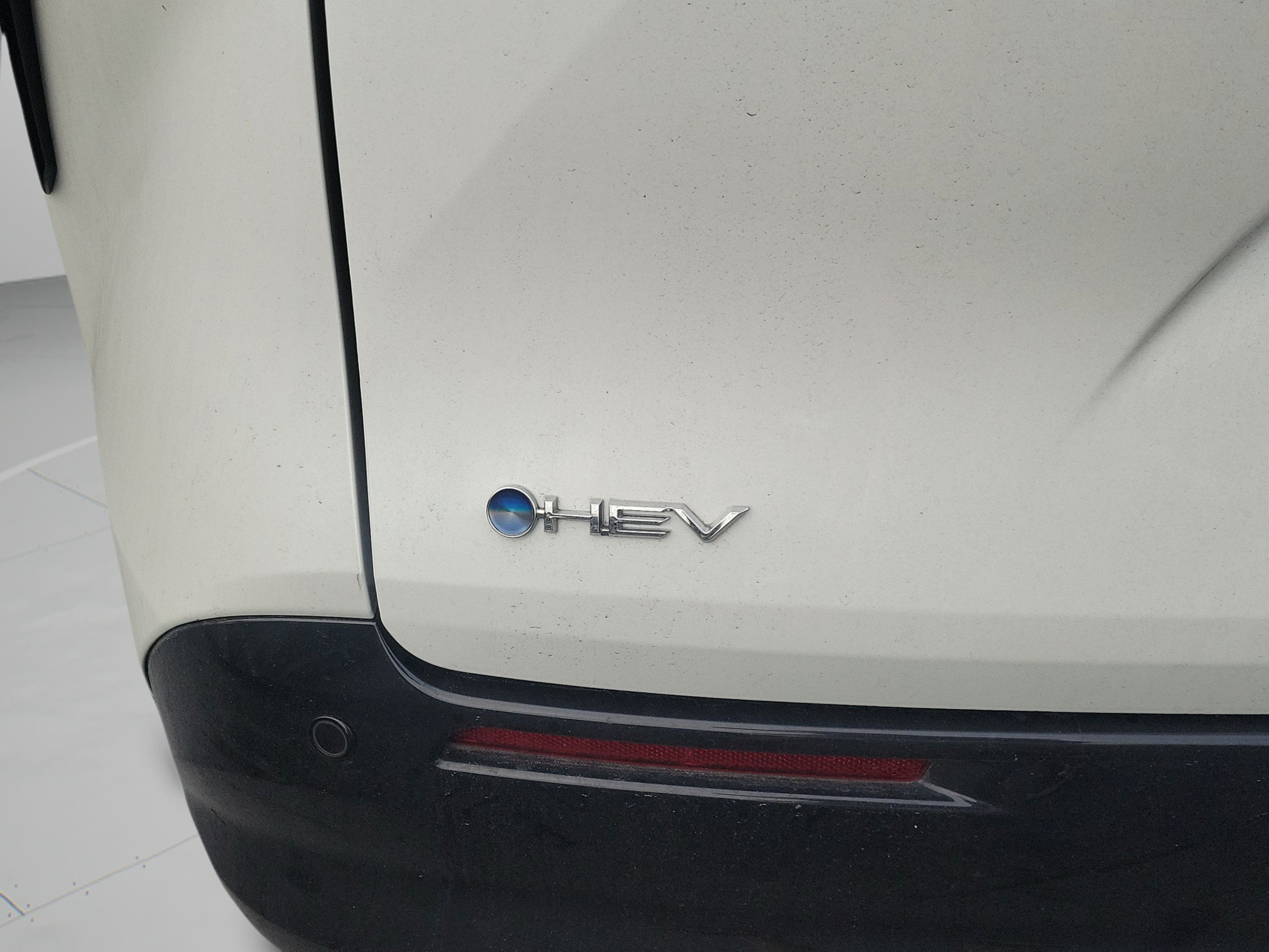 Certified 2025 Toyota Sienna Limited FWD image 23