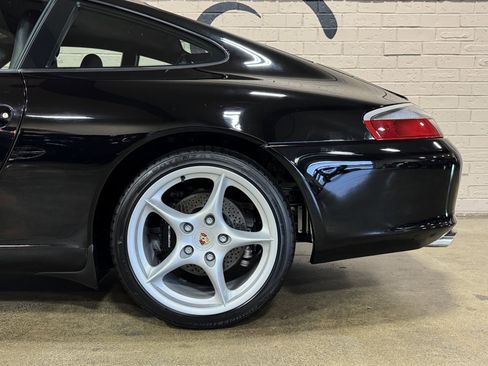 Used 2003 Porsche 911 Carrera image 11
