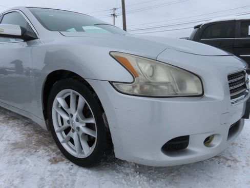 Used 2011 Nissan Maxima 3.5 SV w/ Monitor Pkg image 15
