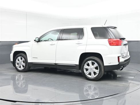 Used 2017 GMC Terrain SLE image 7