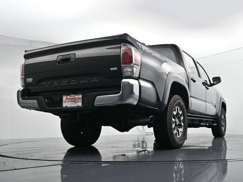 Used 2023 Toyota Tacoma TRD Off-Road AWD/4WD image 36