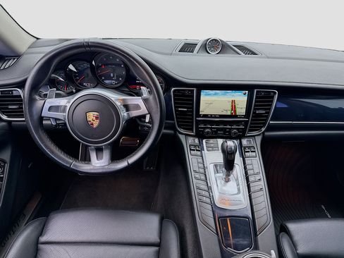 Used 2016 Porsche Panamera Edition image 15