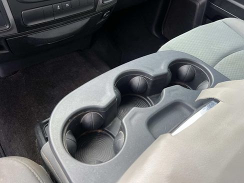 Used 2014 RAM 1500 Express AWD/4WD image 24