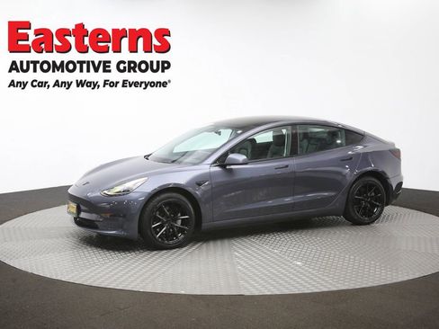 Used 2023 Tesla Model 3 Standard Range RWD image 52