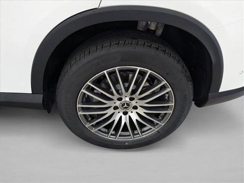 New 2026 Mercedes-Benz GLC 300 image 9