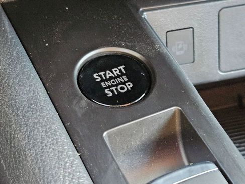 New 2026 Nissan Kicks SV w/ SV Premium Package image 25