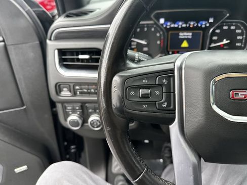 Used 2021 GMC Yukon XL SLT w/ SLT Luxury Plus Package AWD/4WD image 26