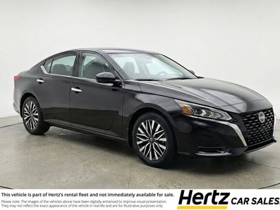 Used 2025 Nissan Altima 2.5 SV