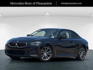 Used 2025 BMW 230i Coupe w/ Convenience Package RWD video 1