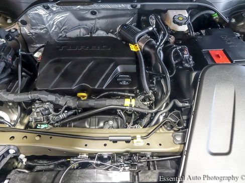 Used 2024 Chevrolet Trax LT image 31