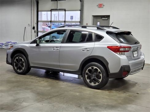 Certified 2023 Subaru Crosstrek 2.0i image 6