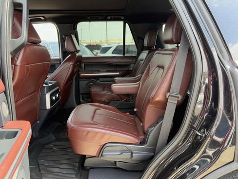 Used 2022 Ford Expedition Limited RWD image 29