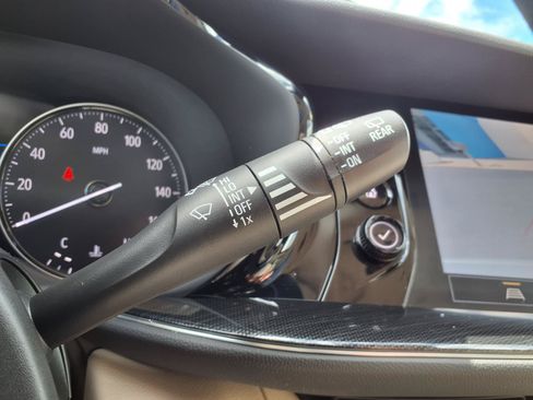 Used 2021 Buick Envision Essence AWD/4WD image 21