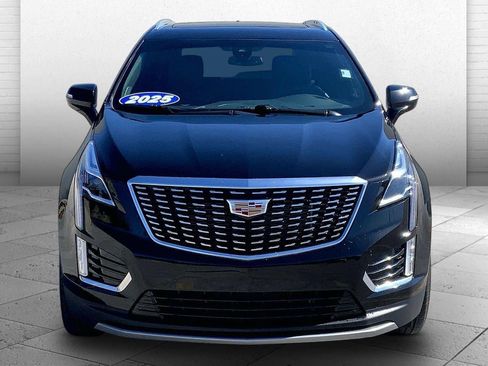 Certified 2025 Cadillac XT5 Premium Luxury FWD image 5