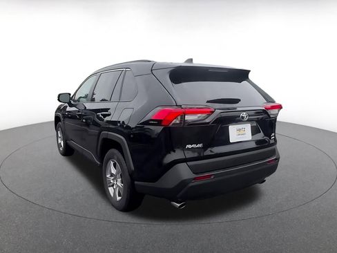 Used 2025 Toyota RAV4 XLE image 11