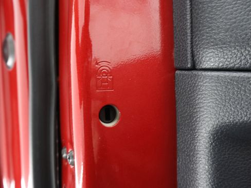 Used 2022 Ford F250 Lariat w/ Tremor Off-Road Package image 36