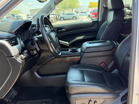 Used 2015 Chevrolet Suburban LT AWD/4WD image 10
