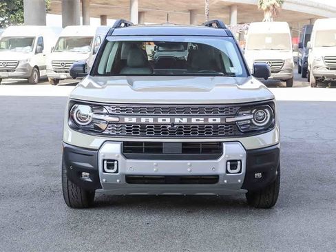 New 2025 Ford Bronco Sport Badlands image 2