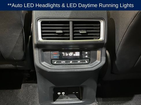Certified 2025 Volkswagen Atlas SEL Premium R-Line AWD/4WD image 25