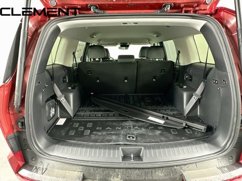 Used 2025 Hyundai Santa Fe SEL FWD image 11