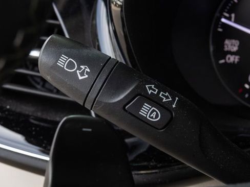 Used 2023 Buick Envision Avenir image 14