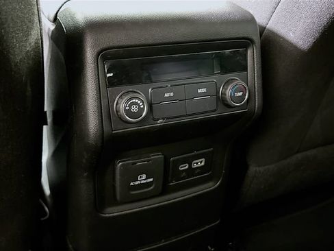 Used 2023 GMC Acadia SLE w/ Driver Convenience Package AWD/4WD image 22