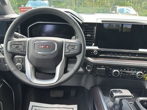 New 2026 GMC Sierra 1500 SLT w/ SLT Premium Package AWD/4WD image 13