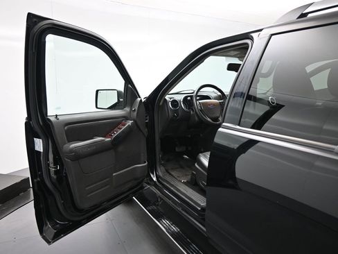 Used 2009 Ford Explorer Limited image 7