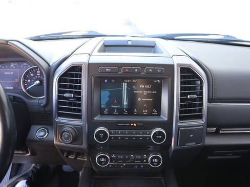Used 2018 Ford Expedition Platinum RWD image 20