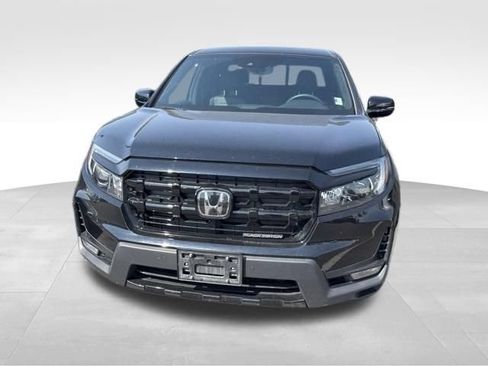 Used 2024 Honda Ridgeline Black Edition image 16