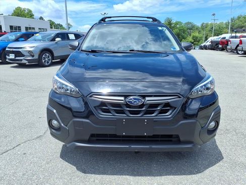 Used 2022 Subaru Crosstrek 2.5i Sport w/ Moonroof Package AWD/4WD image 9