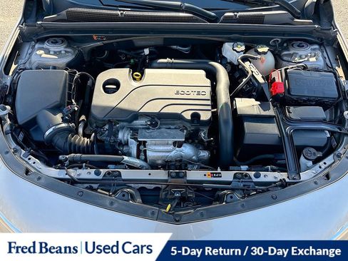 Used 2024 Chevrolet Malibu LT image 32