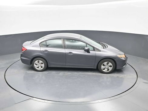 Used 2014 Honda Civic LX image 17