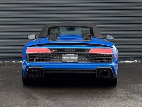 Used 2022 Audi R8 V10 performance w/ R8 Performance Design Package image 6