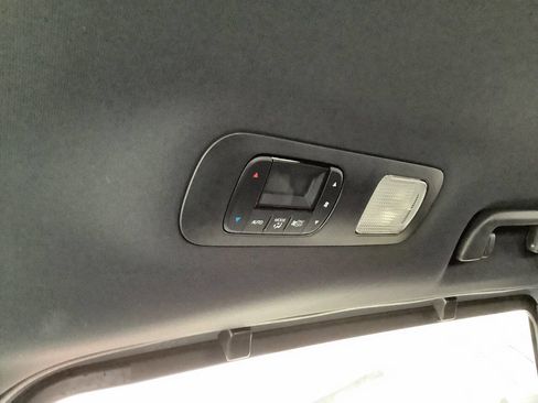 Used 2025 Honda Odyssey Sport-L image 58