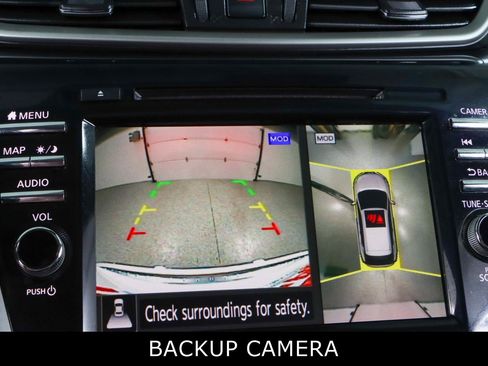 Used 2020 Nissan Murano SL w/ Cargo Package image 19