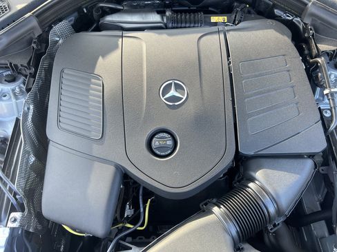 Certified 2026 Mercedes-Benz GLC 300 image 37