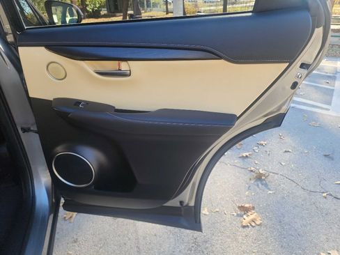 Used 2018 Lexus NX 300 FWD image 34