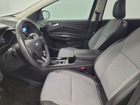 Used 2019 Ford Escape SE FWD image 17