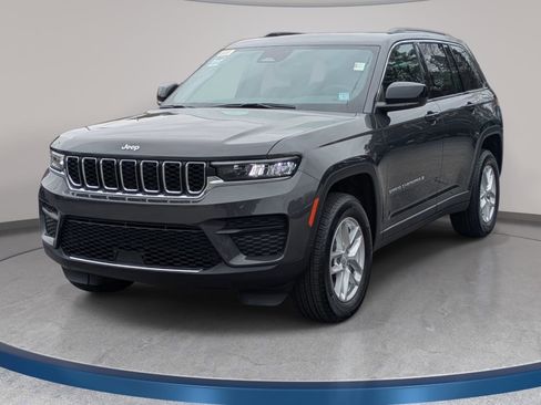 New 2026 Jeep Grand Cherokee Laredo X AWD/4WD image 1