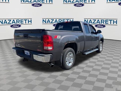 Used 2011 GMC Sierra 1500 SLE w/ All-Terrain Package AWD/4WD image 7