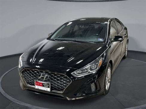 Used 2019 Hyundai Sonata SEL image 1