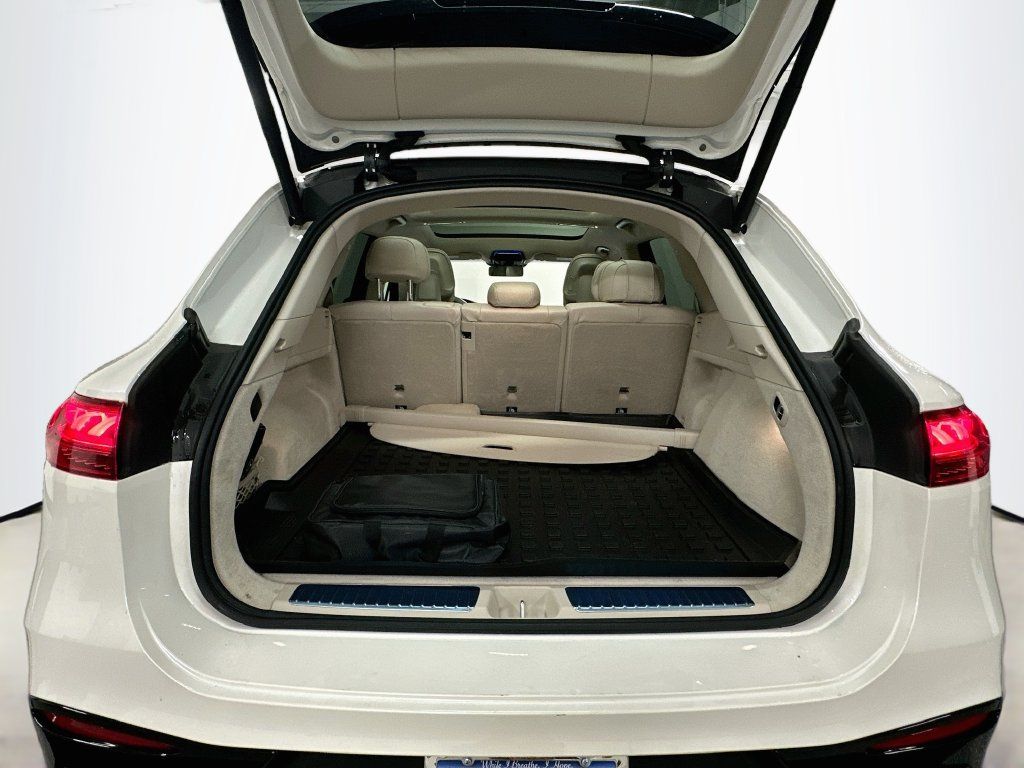 Certified 2023 Mercedes-Benz EQS 580 4MATIC SUV image 27