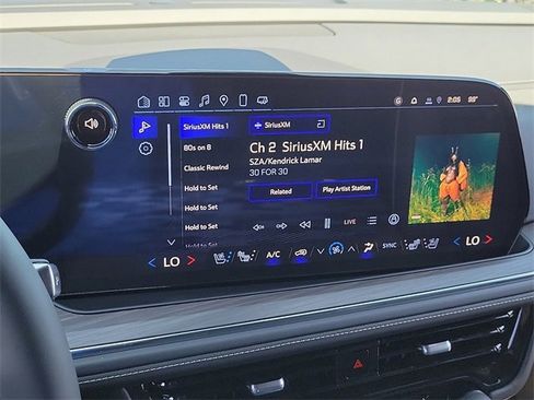 New 2025 Chevrolet Suburban Premier image 12