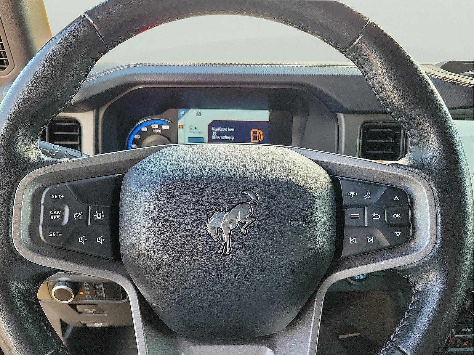 Used 2024 Ford Bronco Badlands AWD/4WD image 18