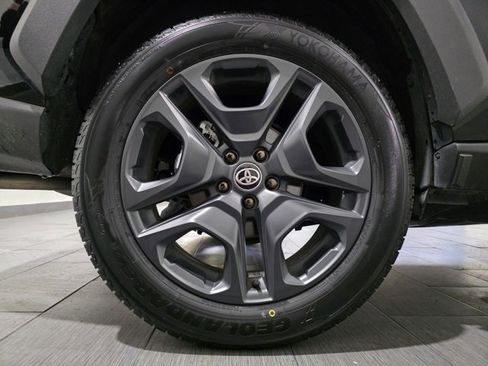 Used 2024 Toyota RAV4 Adventure image 24