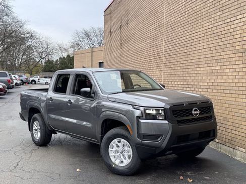 New 2026 Nissan Frontier S image 2