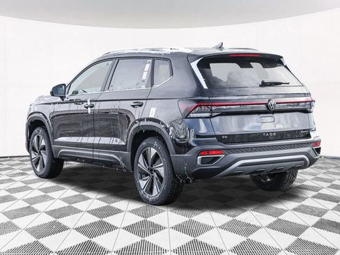 New 2026 Volkswagen Taos SE AWD/4WD image 16