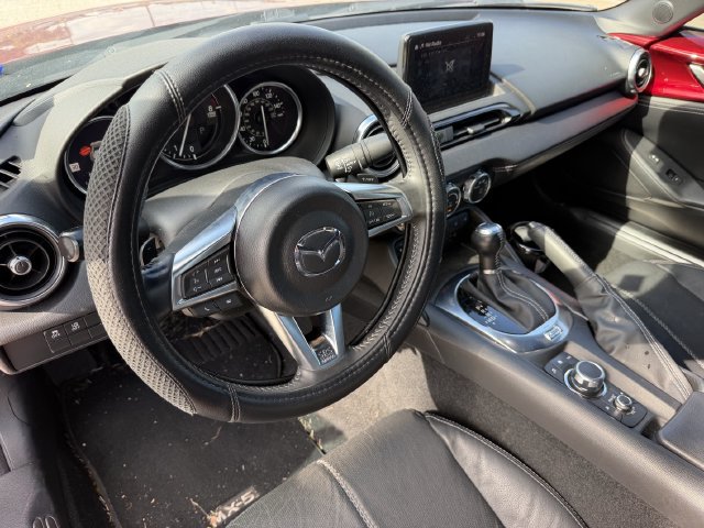 Used 2023 MAZDA MX-5 Miata Grand Touring w/ Weather Package RWD image 11