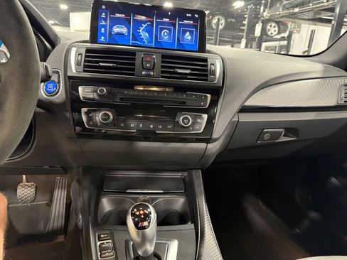 Used 2016 BMW M2 RWD image 37